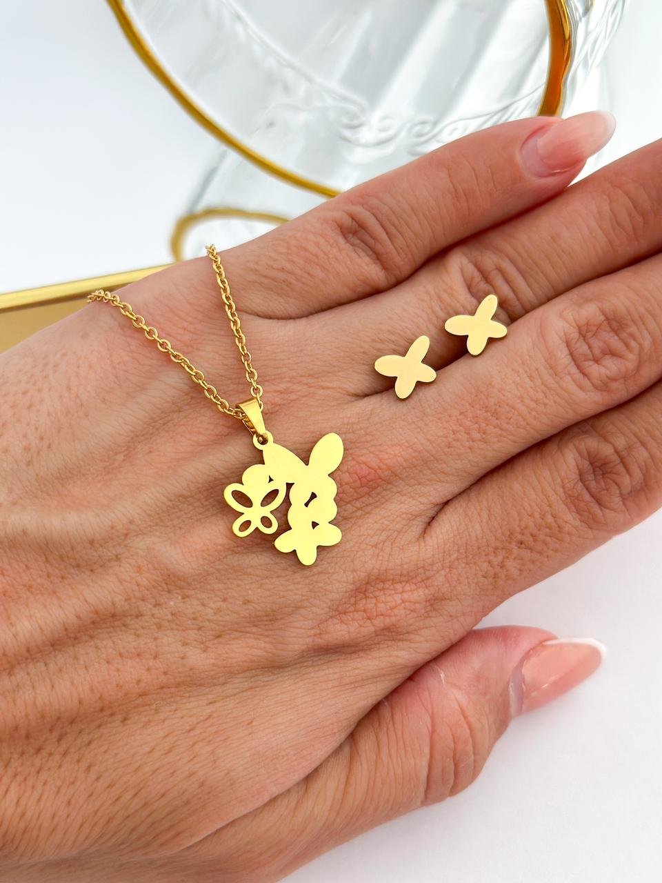 Conjunto Aço Inox Borboleta Vazada Dourado