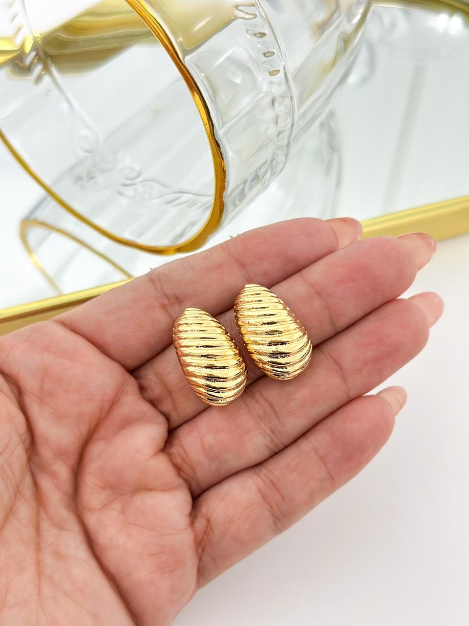 Brinco Folheado Dourado 