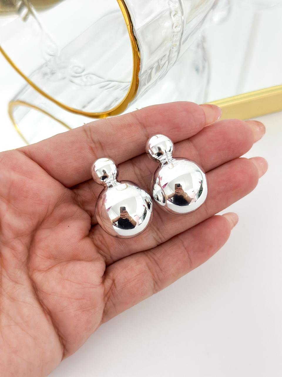 Brinco Folheado Esfera Pendurado Prata 