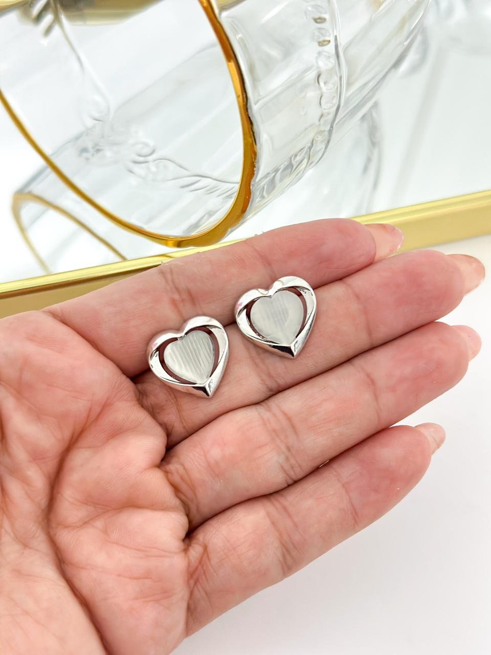 Brinco Folheado Coração Pedra Da Lua Prata 