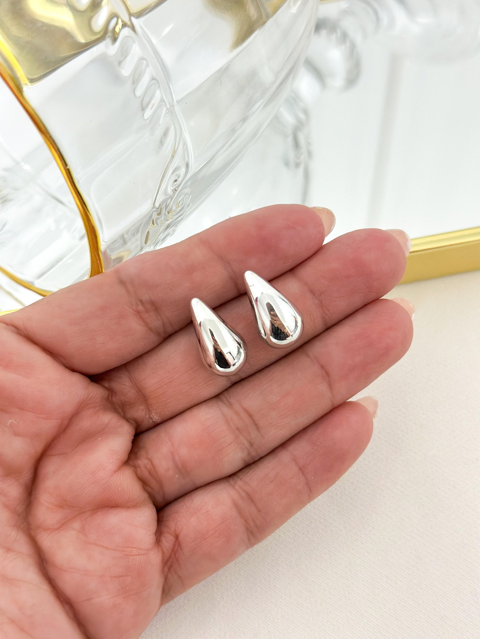 Brinco Folheado Gota mini Prata