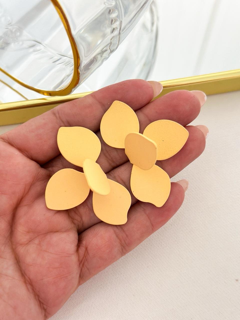 Brinco Flor Colorido Verão Amarelo 