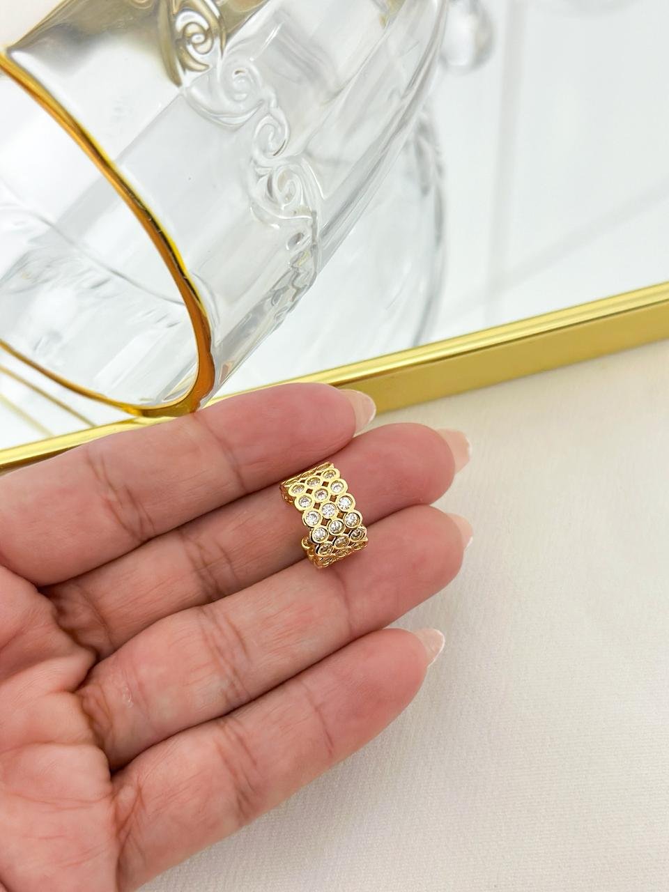 Brinco Folheado Fake Circulos Zirconia Dourado