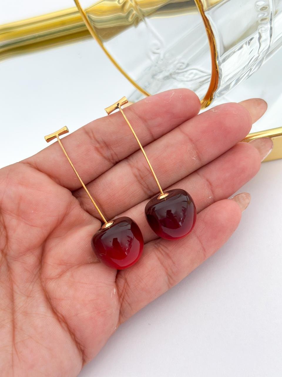 Brinco Folheado Cereja Dourado 