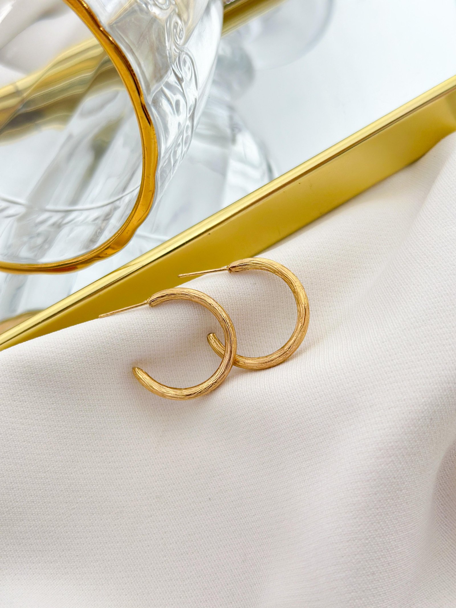 Argola Folheada Dourada 